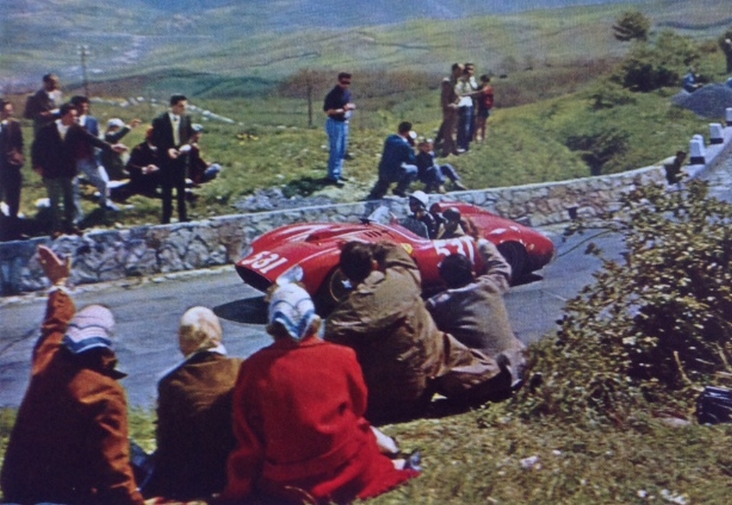 Mille Miglia: Alfonso de Portago y Edmund Nelson camino a la tragedia | Yves Debraine