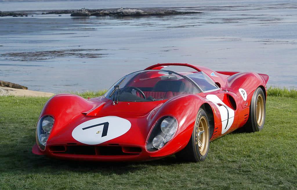 El Ferrari 330 P4 (1967) es uno de los coches de competición más bonitos que se han hecho jamás