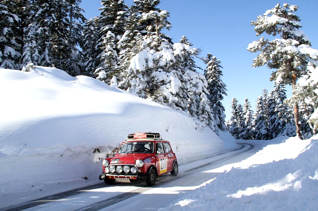 Calendario de Coches Clásicos 2018 | Rally Monte Carlo Historique, Photos Flash Action