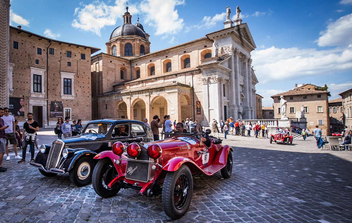 Calendario de coches clásicos 2018 | Mille Miglia, sportscardigest.com