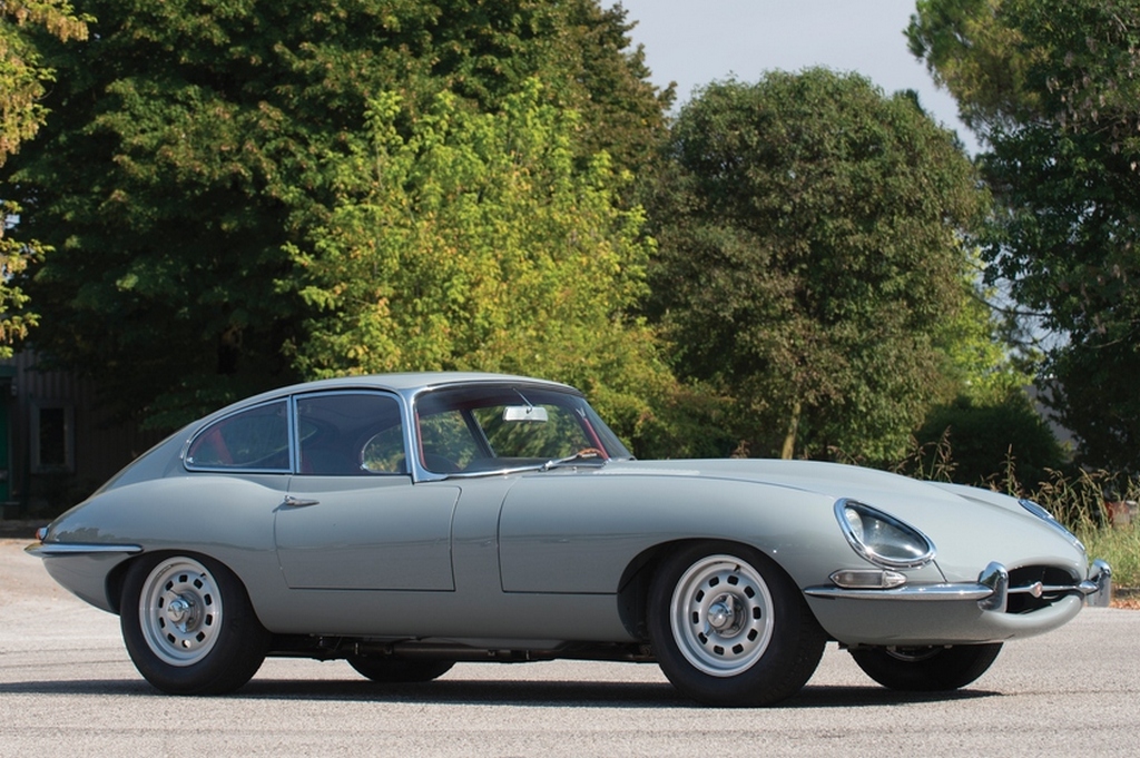 Coches clásicos ingleses: Jaguar E-Type | RM Sotheby's