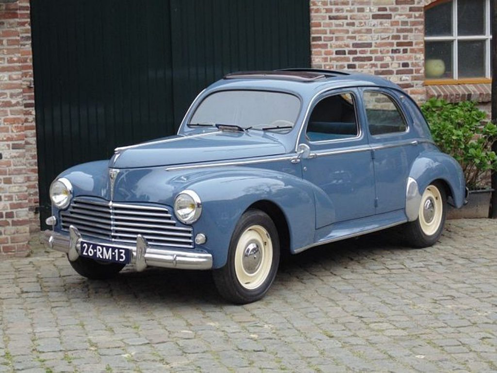 Peugeot 203