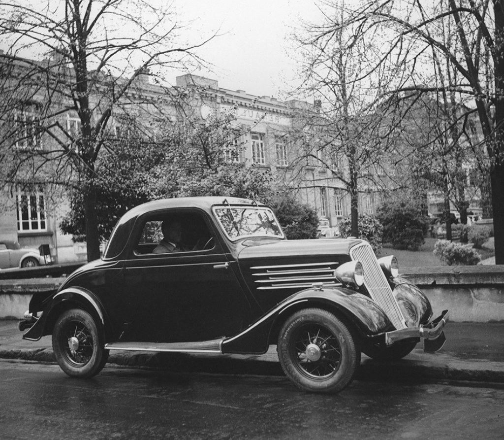 Del Renault Celtaquatre se hicieron 44.000 unidades entre 1934 y 1938 | Renault