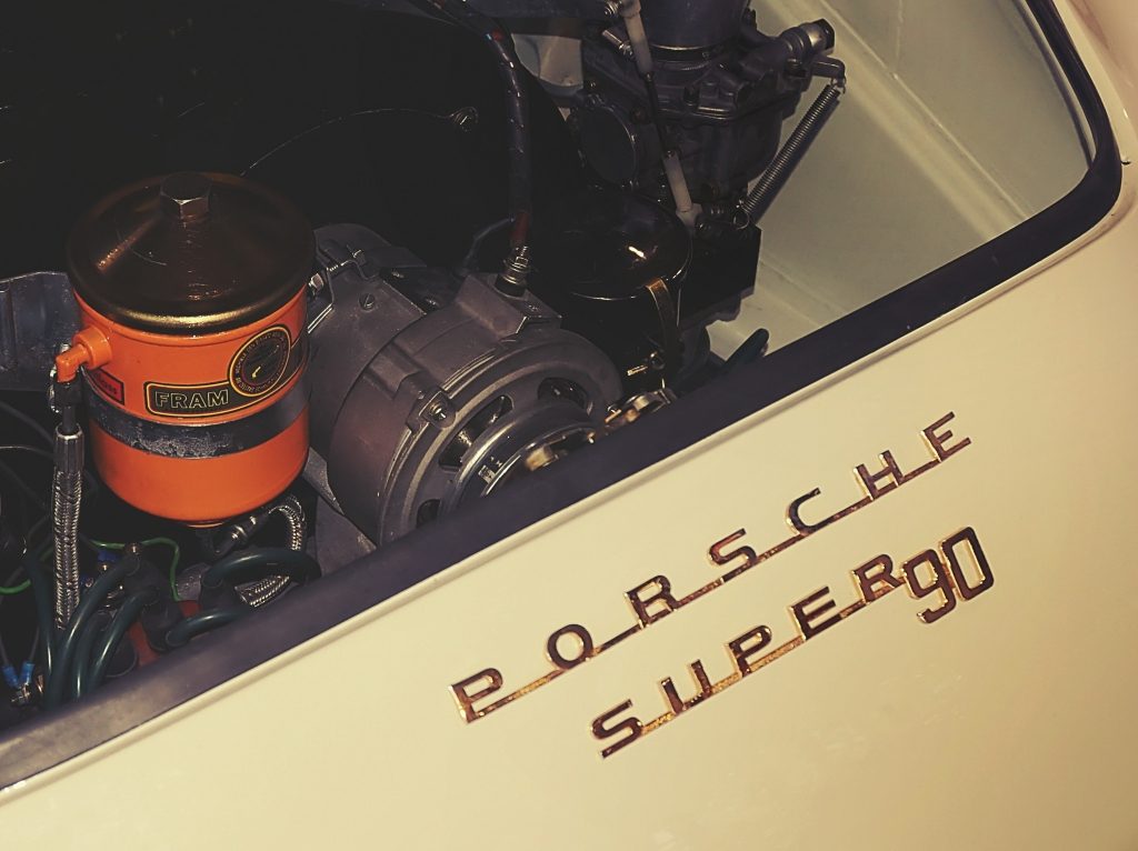Tipografía Porsche 356