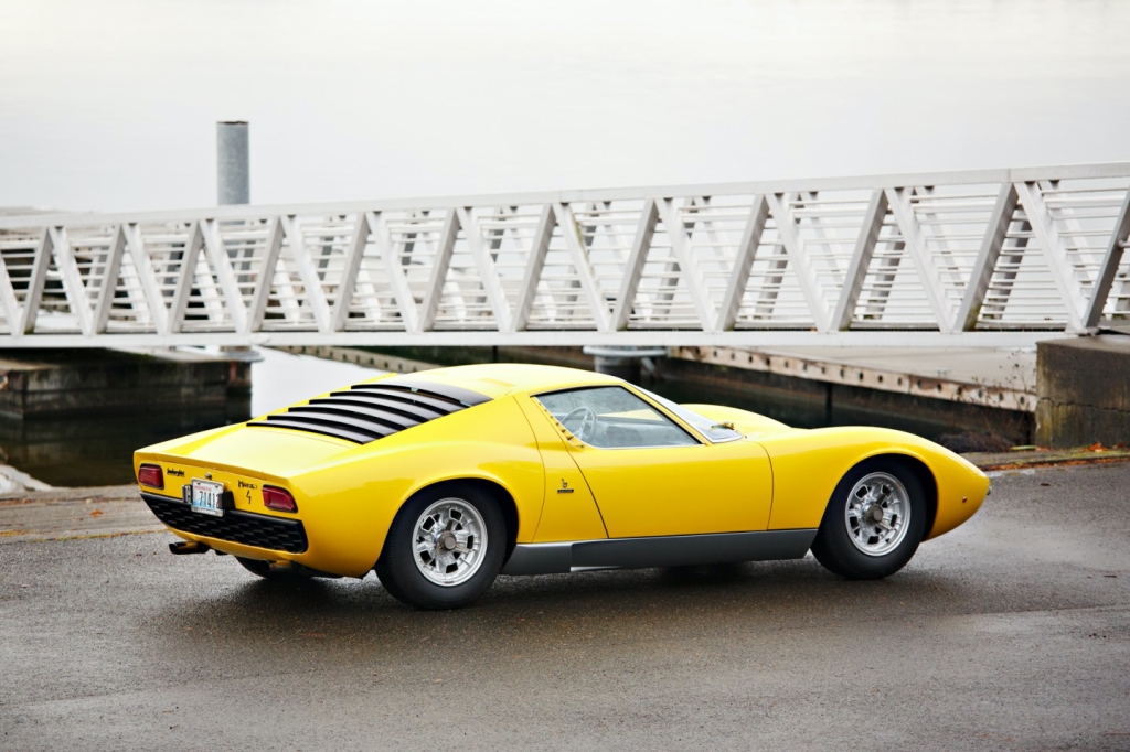 Lamborghini Miura P400 S (1968) | Gooding & Company 