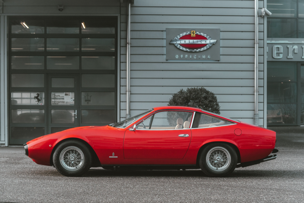1971 Ferrari 365 GTC:4 149.640 € | Artcurial