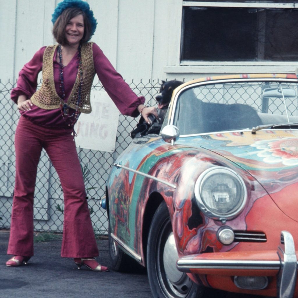 Janis Joplin con su Porsche 356C Cabriolet del '65 en 1969 | RB Redferns