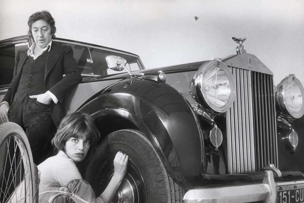 Serge Gainsbourg y Jane Birkin con el Rolls-Royce del primero en 1971 | Benjamin Auger/(Archives Filipacchi