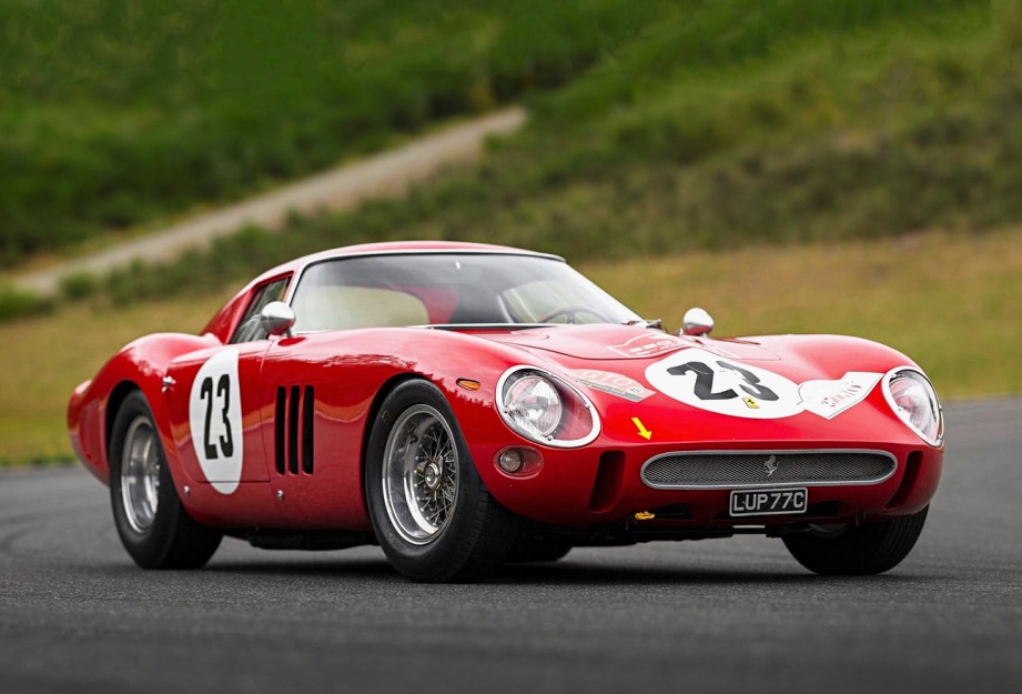 Ferrari 250 GTO #3413GT (1962) vendido por RM Sotheby’s en Monterey el 26.8.2018 por 48,4 M$ (49,7 M$)