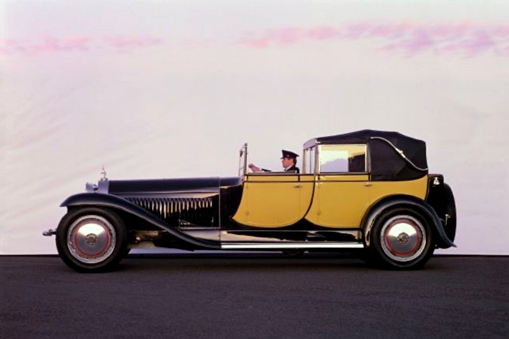 Bugatti Royale Berline de Voyage (1931) vendido por Kruse International en Reno, Nevada el 15.6.1986 por 6,5 M$ (15,2 M$)