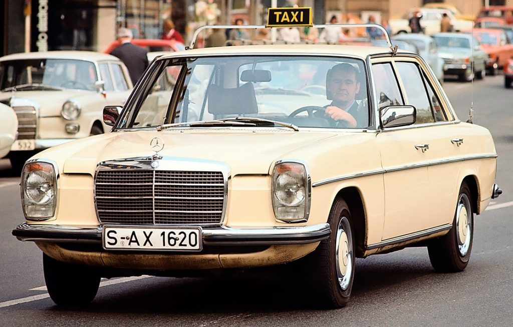 Mercedes-Benz 8 (1968-76) | Daimler