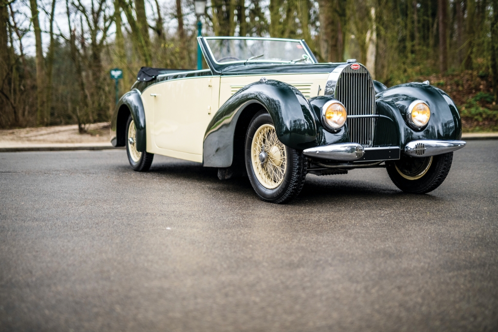 Bugatti Type 57 Cabriolet by Gangloff (1939) | RM Sotheby's