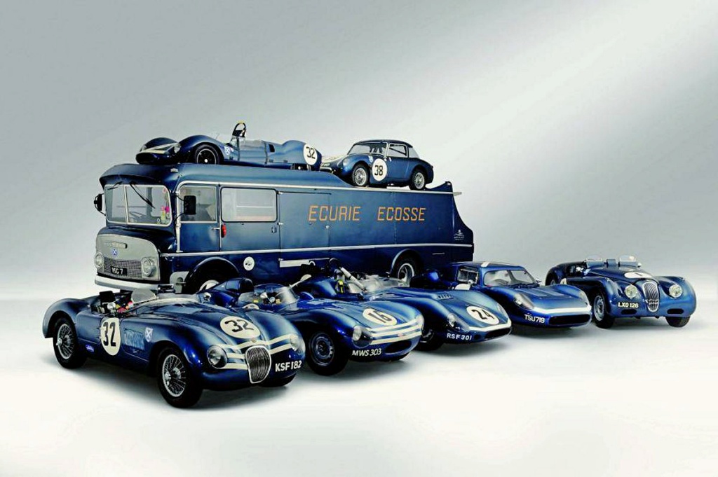 La colección de Skipworth: Commer TS3, Jaguar C-Type, Jaguar D-Type, Tojeiro EE-Buick Coupe, Jaguar XK120, Tojeiro-Jaguar y Austin-Healey Sprite | Bonhams