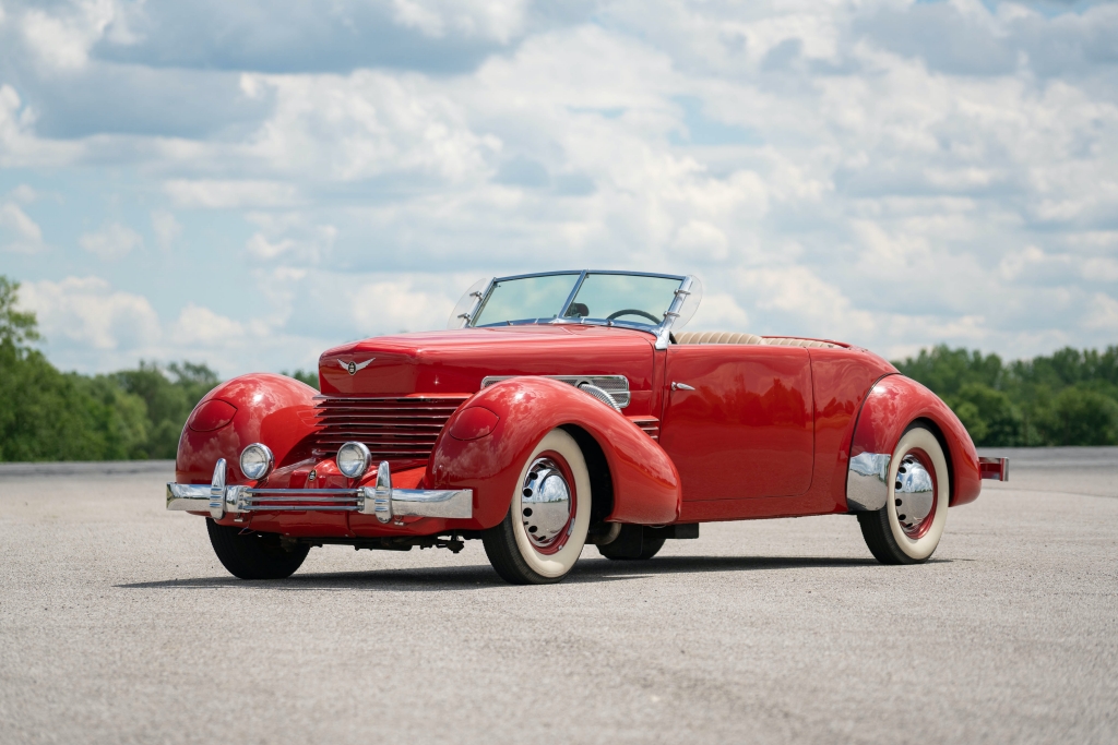 20200905 RM Sotheby’s Auburn 1937-Cord-812-Supercharged-Phaeton-_0 90.750 $