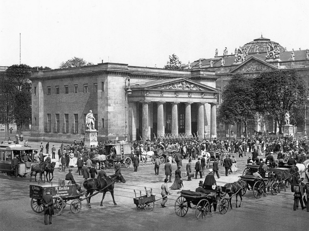 Coches y caballos: Berlín en los años 90 del siglo XIX