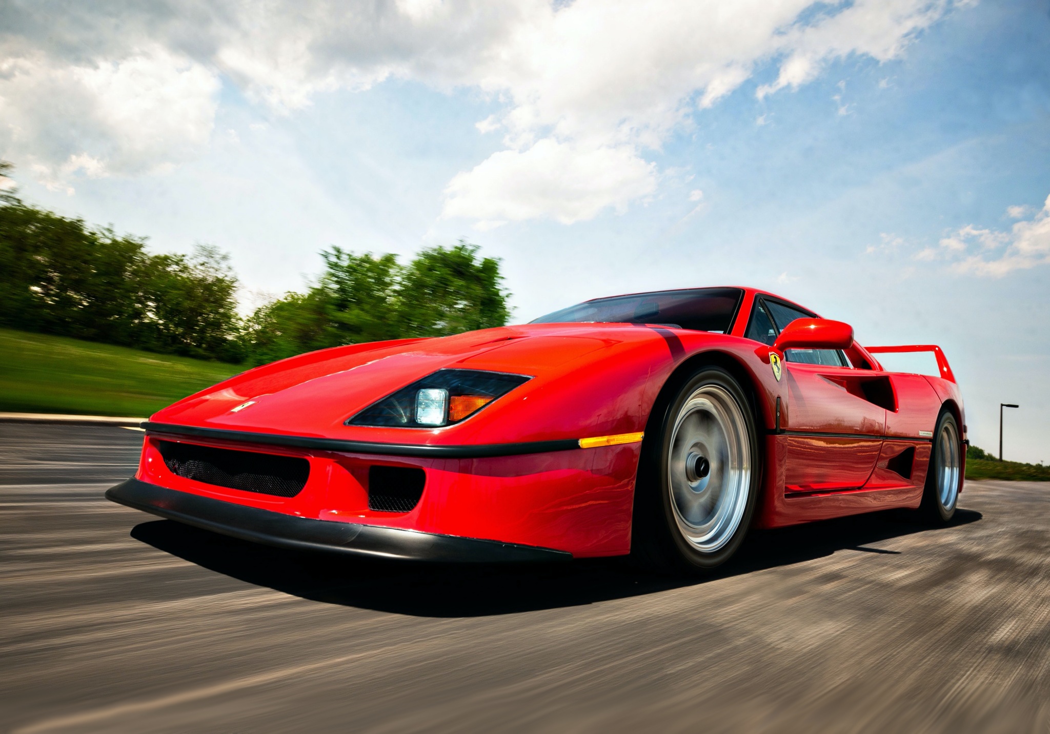 1992-Ferrari-F40-_0 est 1,8-2,2M$ 22 RM Sotheby's