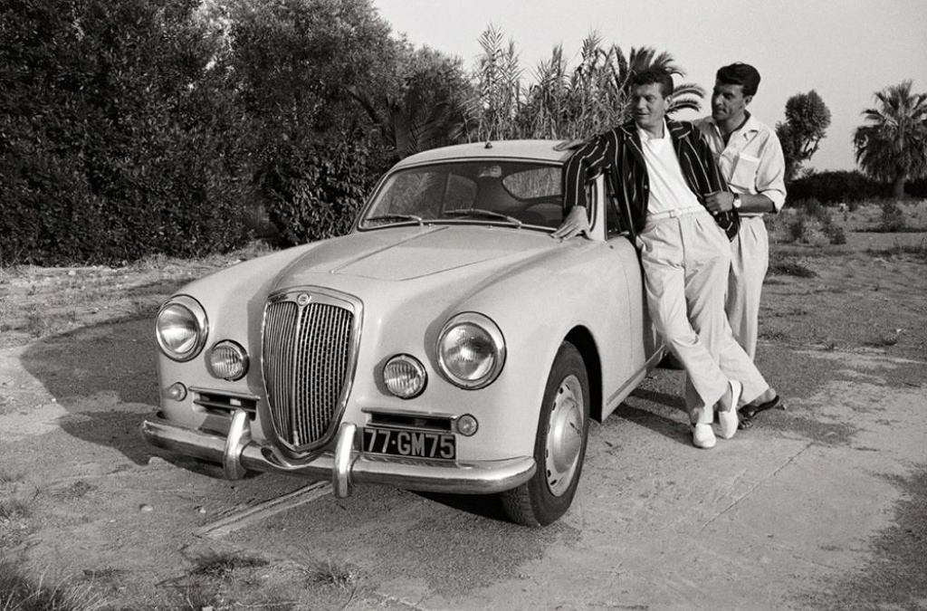 Stars & Cars: Phillipe Nicaud und ihr Lancia Aurelia B20 Gran Turismo 2500 en Niza en 1959